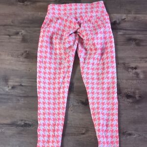 Women's Pink Houndstooth Leggings